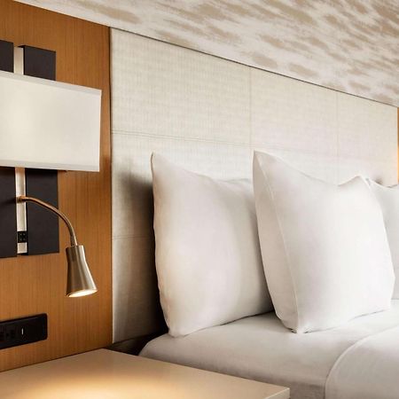 Park Inn Гургаон Экстерьер фото